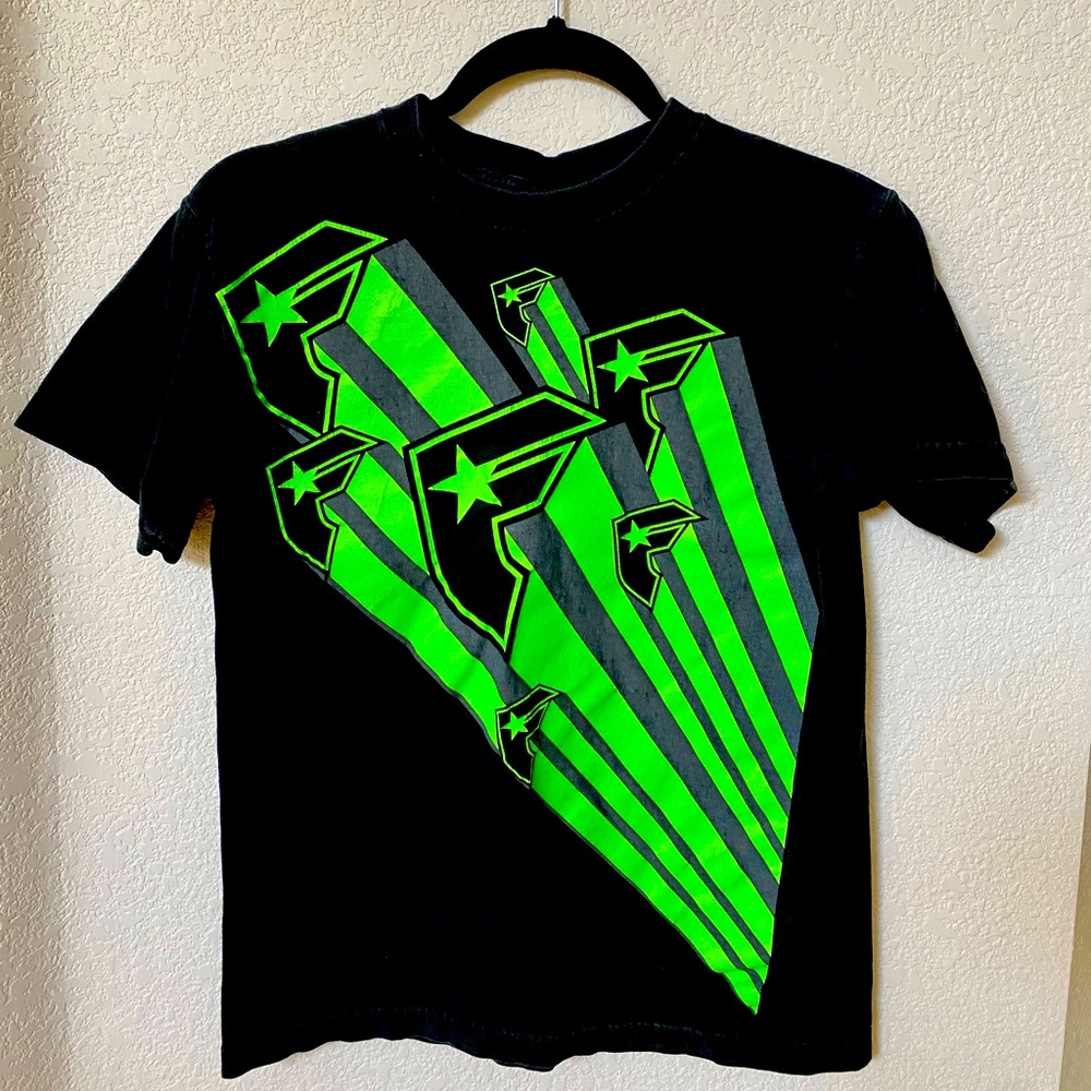 Boy’s or unisex small Killer Distribution, short sleeved black tee “T” shirt